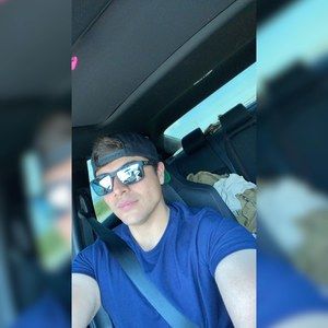 Meet your Posher, Luis